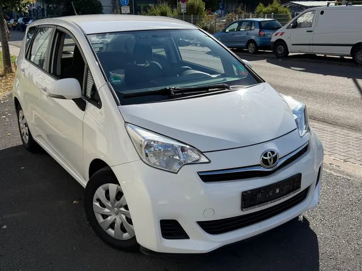 Toyota Verso-S