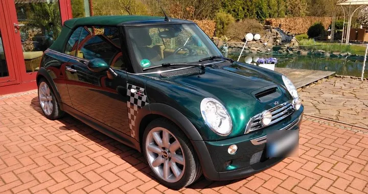 MINI Cooper S Cabrio
