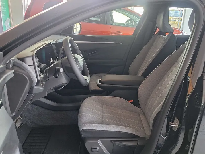 Renault Scenic E-TECH