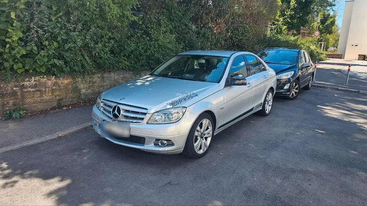 Mercedes-Benz C 180