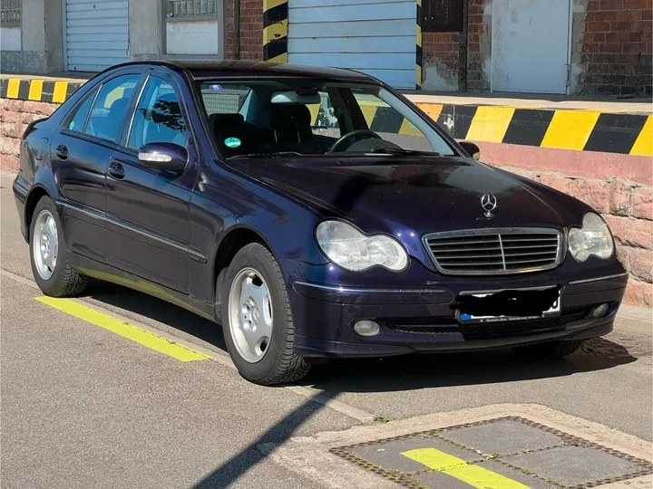 Mercedes-Benz C 200
