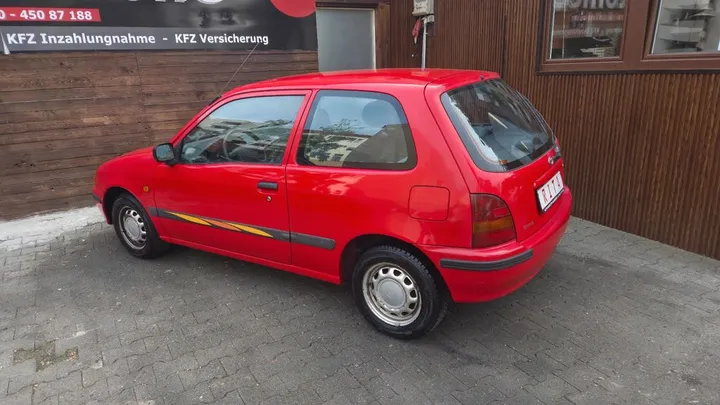 Toyota Starlet