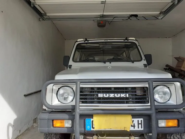 Suzuki SJ Samurai