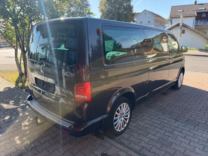 Volkswagen T5 Caravelle