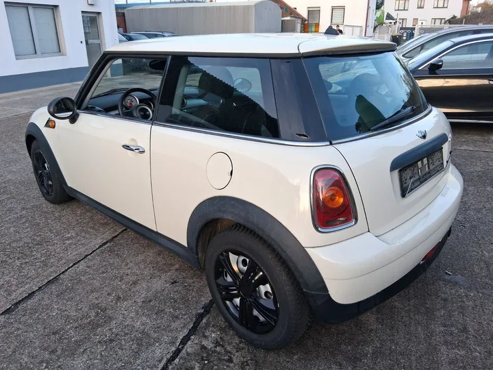 MINI ONE