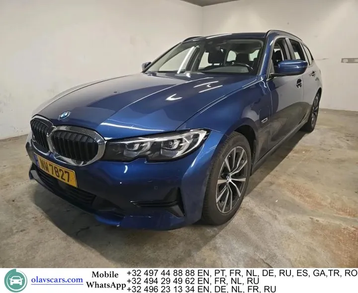 BMW 320