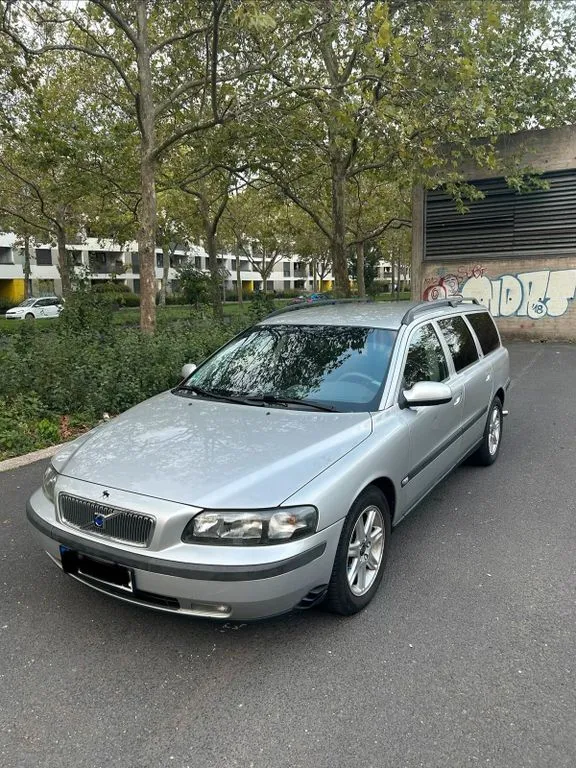 Volvo V70