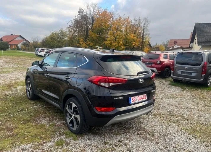 Hyundai TUCSON