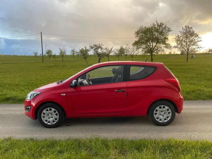Hyundai i20