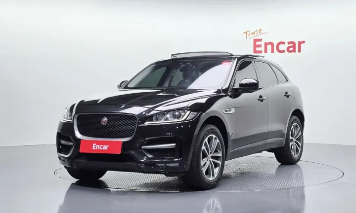 Jaguar F-PACE