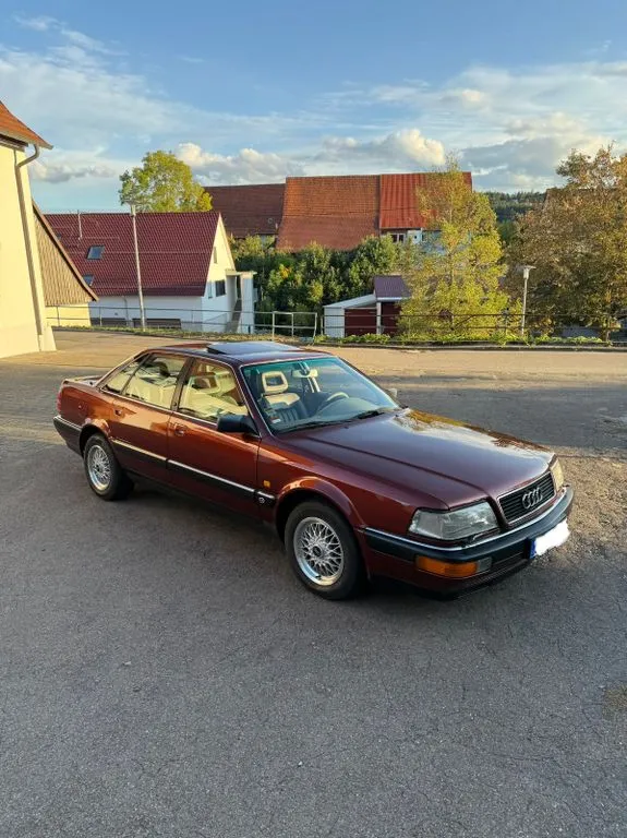 Audi V8