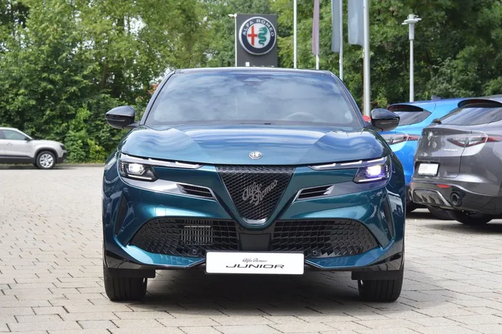 Alfa Romeo Junior