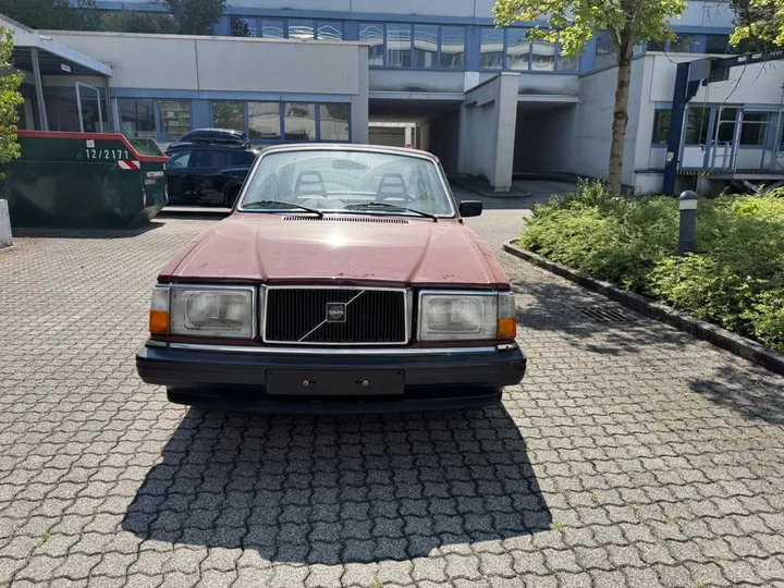Volvo 244