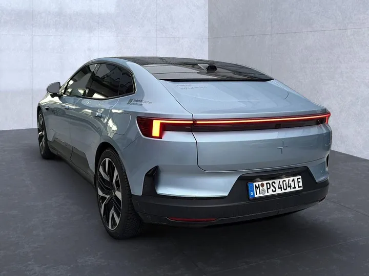 Polestar 4