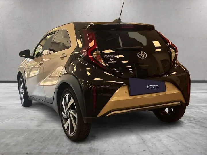 Toyota Aygo (X)