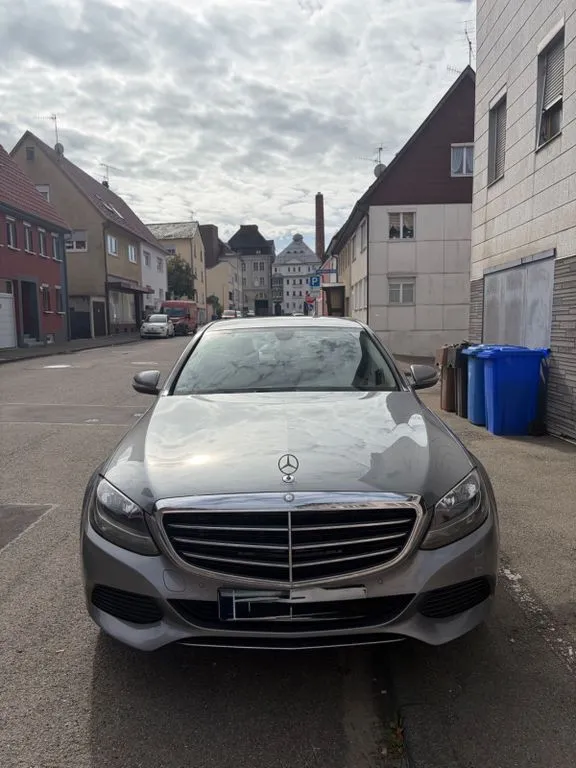 Mercedes-Benz C 180