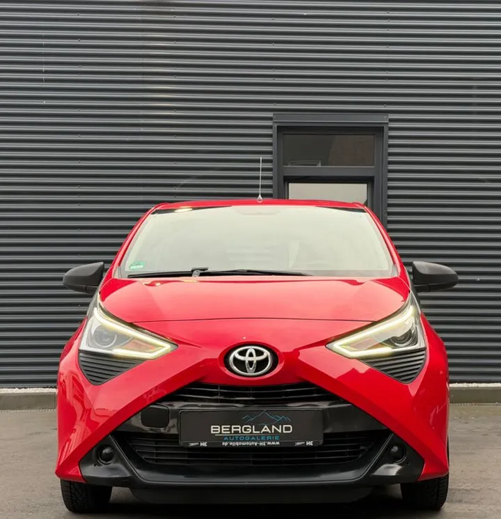Toyota Aygo (X)