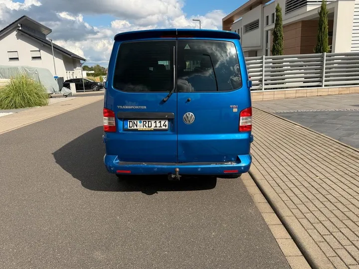 Volkswagen T5 Transporter