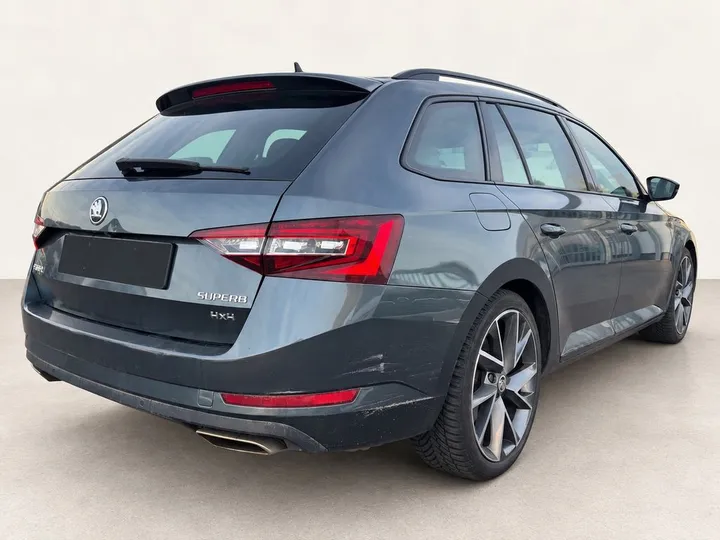 Škoda Superb