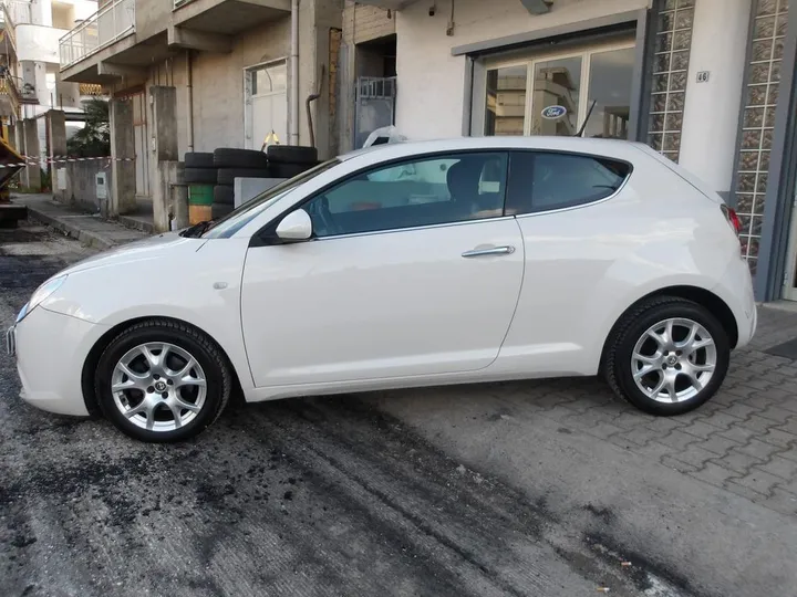 Alfa Romeo MiTo