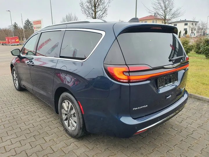 Chrysler Pacifica