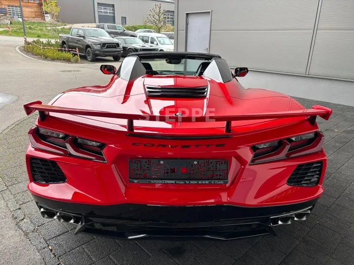 Corvette C8