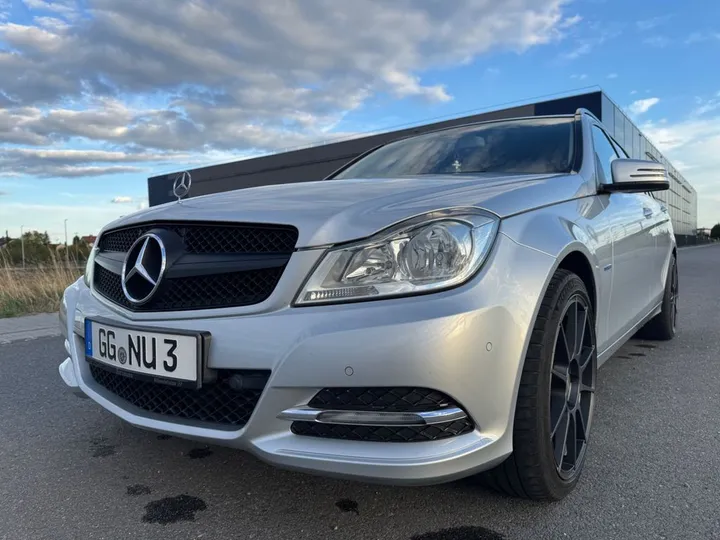 Mercedes-Benz C 180