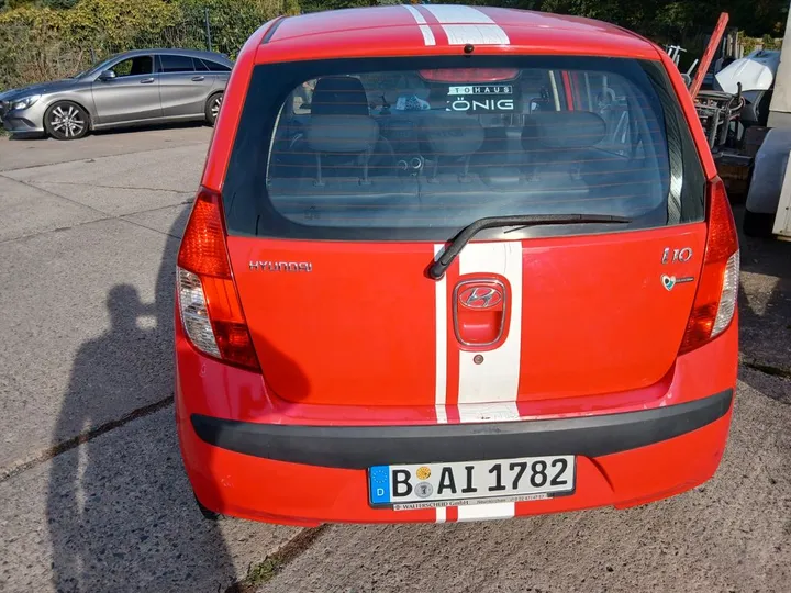Hyundai i10