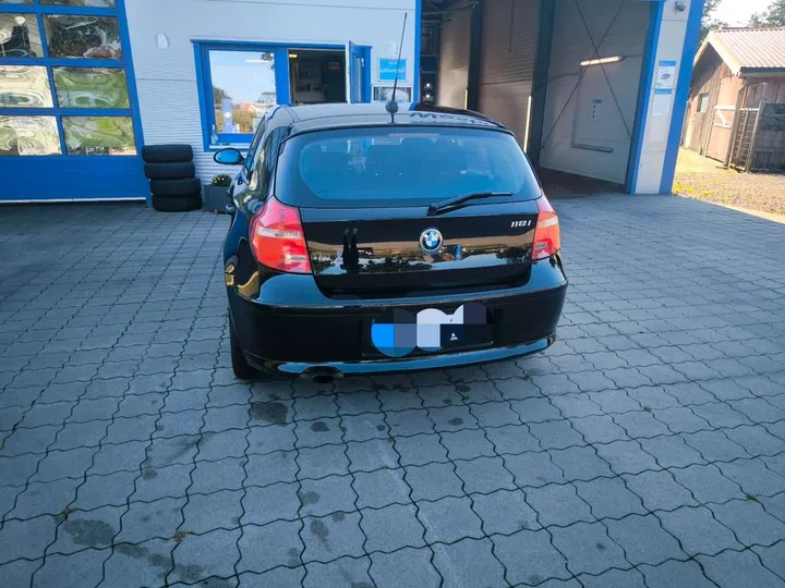 BMW 118