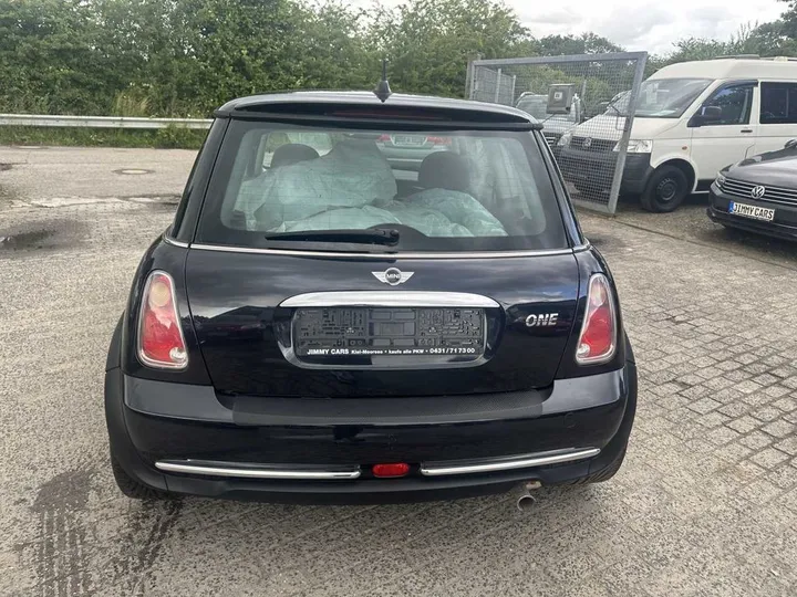 MINI ONE