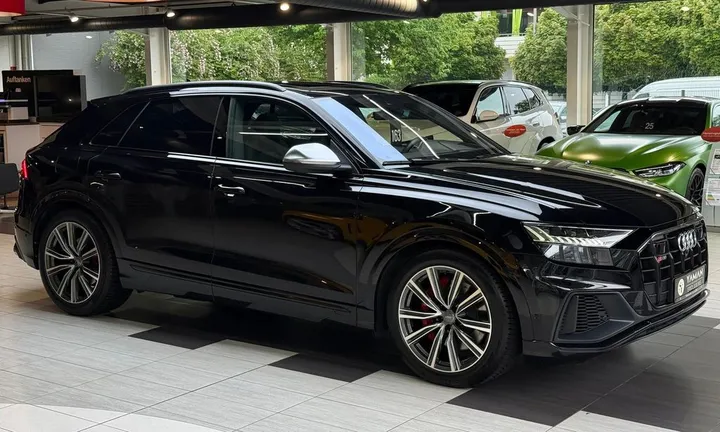 Audi SQ8