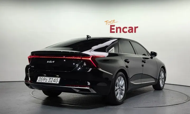 Kia K8