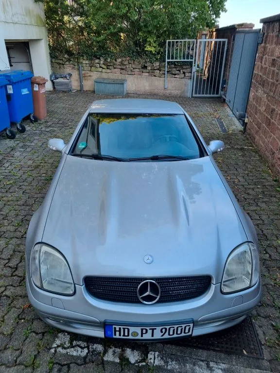 Mercedes-Benz SLK 200
