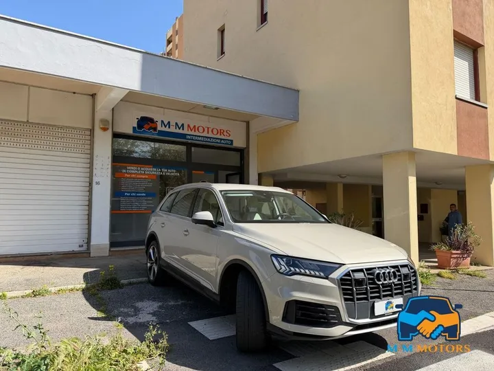 Audi Q7