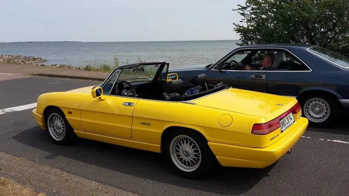 Alfa Romeo Spider