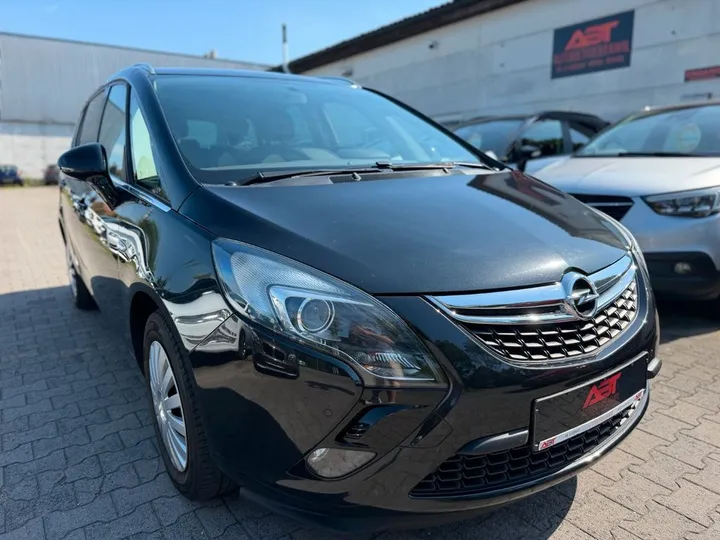 Opel Zafira Tourer