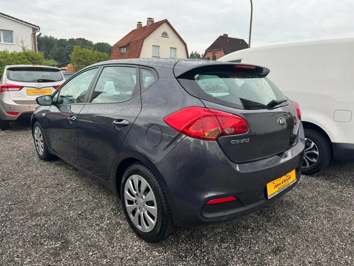 Kia cee'd / Ceed