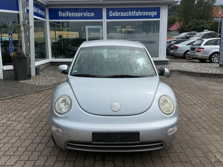 Volkswagen New Beetle