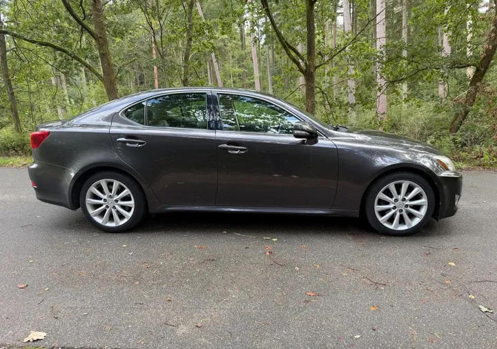 Lexus IS 250