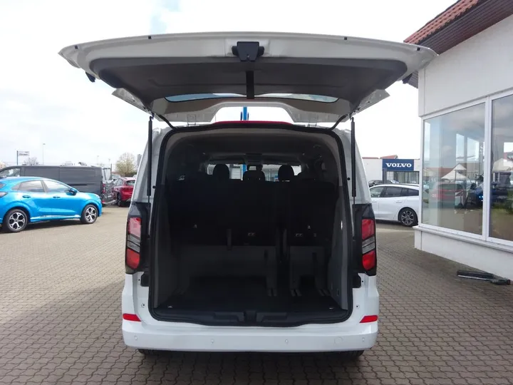 Ford Tourneo Custom