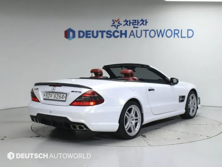 Mercedes-Benz SL-Class