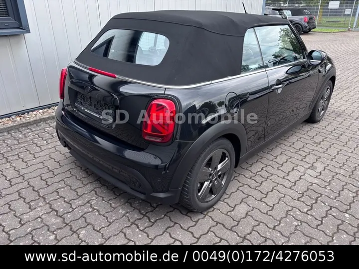 MINI Cooper Cabrio