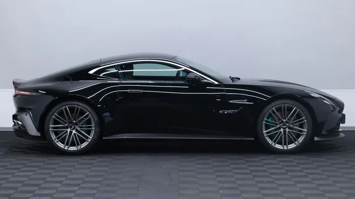 Aston Martin V8 Vantage