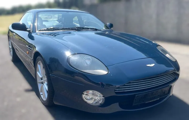 Aston Martin DB7