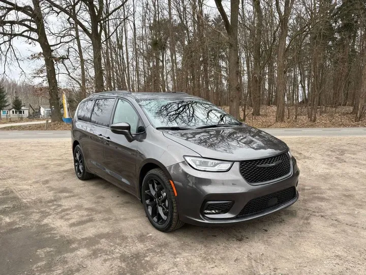 Chrysler Pacifica