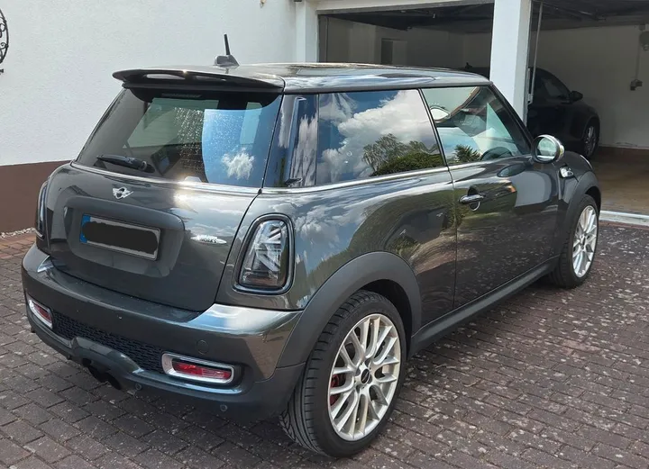 MINI John Cooper Works