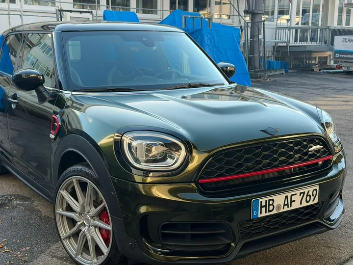 MINI John Cooper Works Countryman