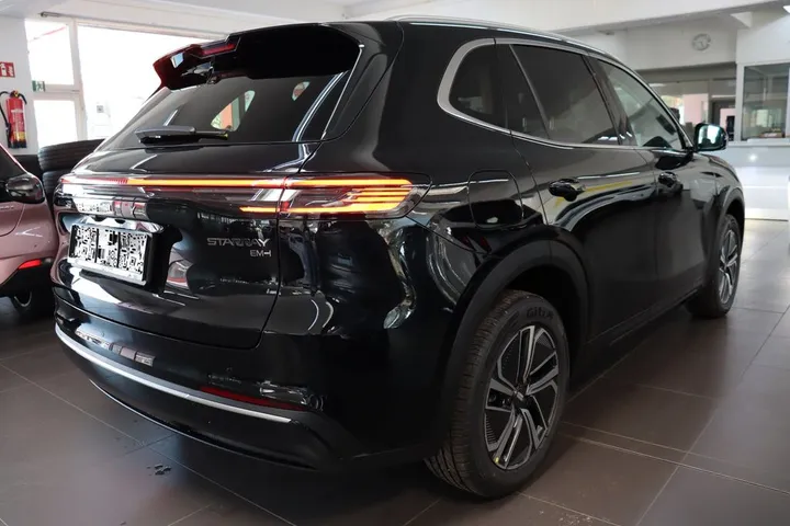 Geely Starray EM-i