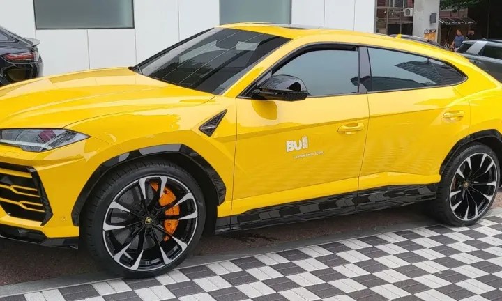 Lamborghini Urus