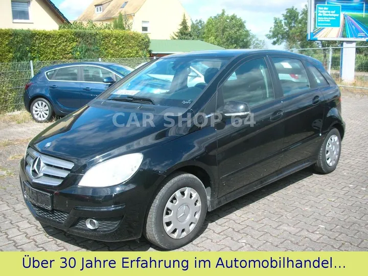 Mercedes-Benz B 160
